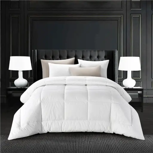 Hotel Quilt Core — DVI-1025