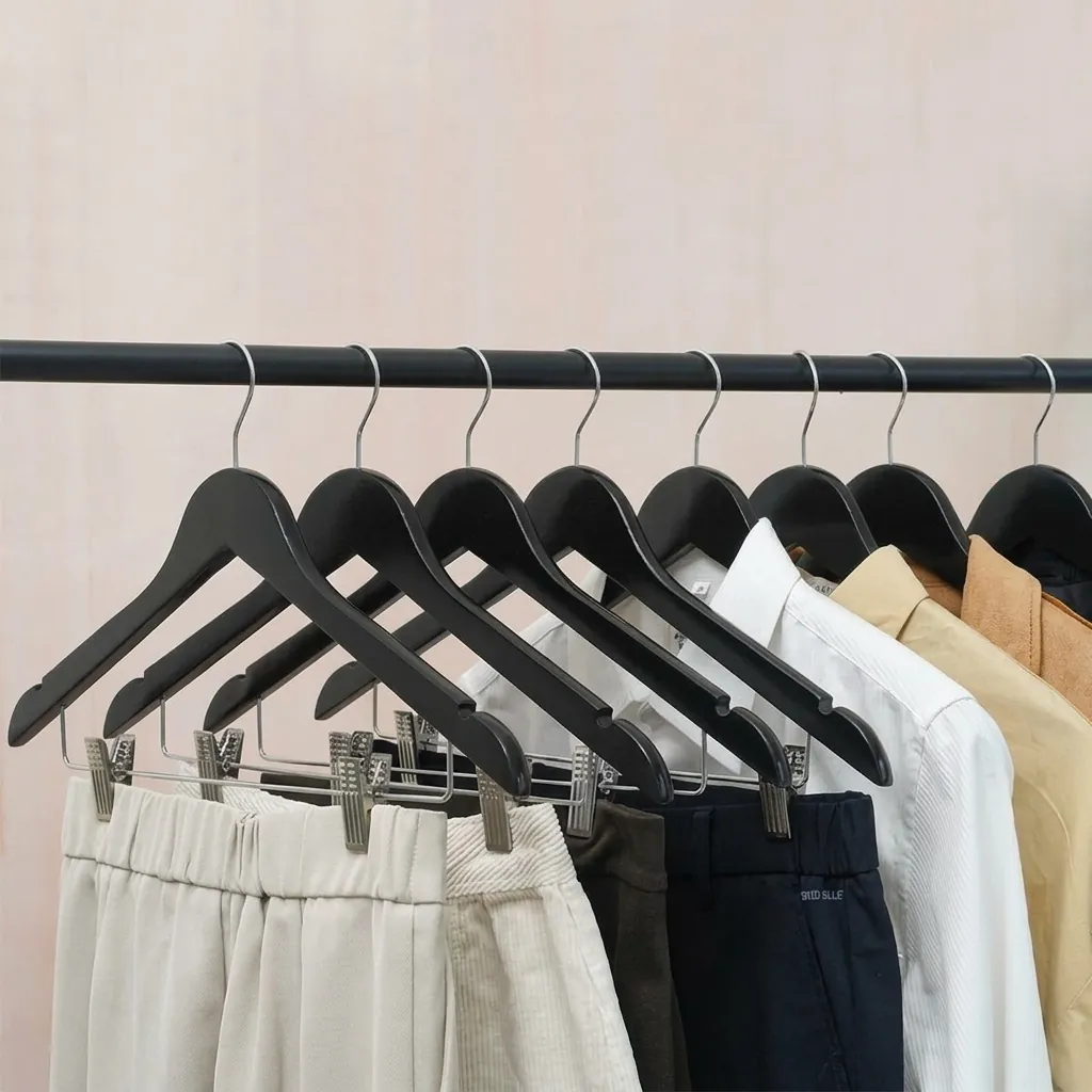 Wooden Clothes Hanger With Clips — HNG-1040 (image 7)