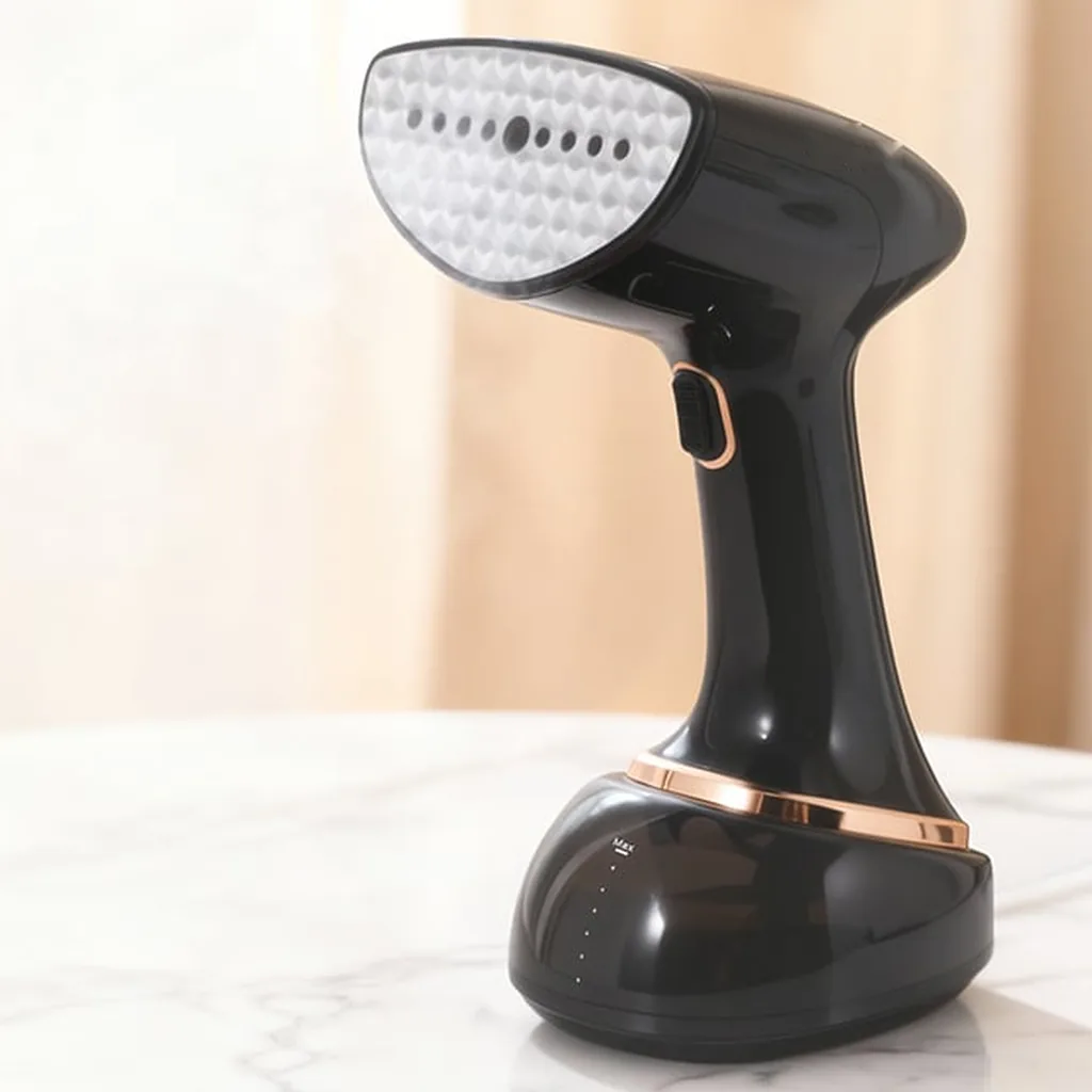 Handheld Garment Steamer 1500W with 360ml Tank — IRN-1036 (image 4)