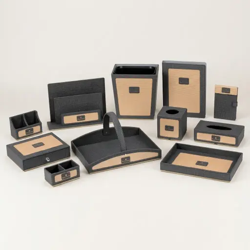 PU Leather 11-Piece Amenities Set — LTH-1028