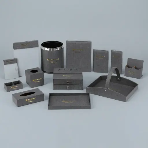 PU Leather 13-Piece Amenities Set with Menu Book — LTH-1034