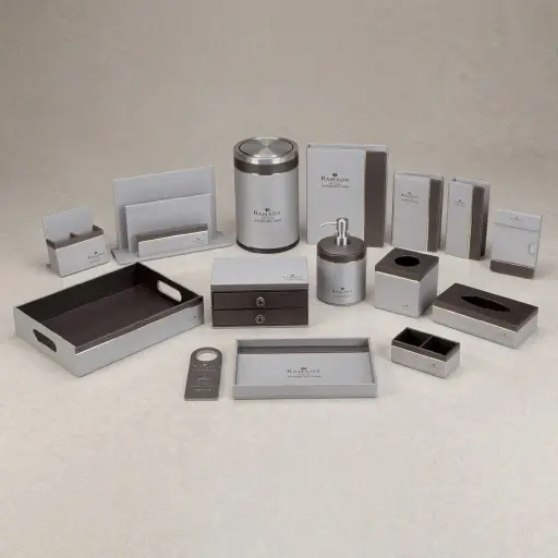 PU Leather 15-Piece Amenities Set with Door Hanger Sign — LTH-1037